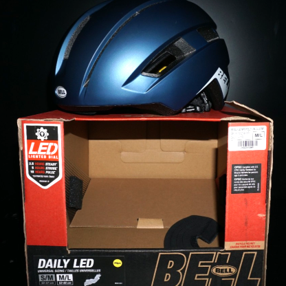 Bell Daily LED Bike Helmet Blue M/L Cycling Commuter Helmet Rear Light NIB