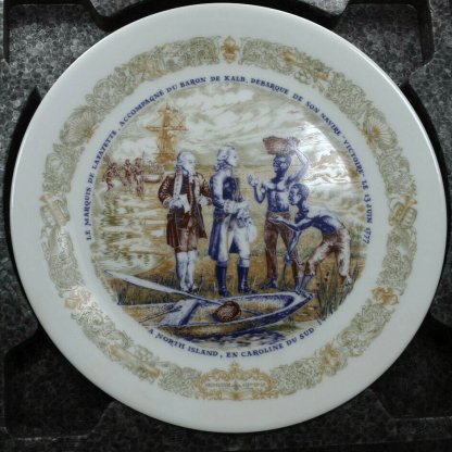 LIMOGES FRENCH COLLECTORS PLATE "A NORTH ISLAND, EN CAROLINE DU SUD"