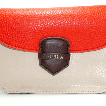 NEW FURLA SAUDIA AIRLINES BUSINESS CLASS AMENITY KIT TRAVEL COSMETIC GIFT SET